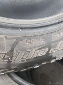 285/70 R17 BF GOODRICH - 4