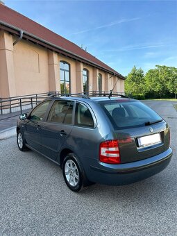 Škoda Fábia 1.2 HTP Klíma - 4