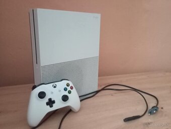 Xbox one S 1 TB - 4