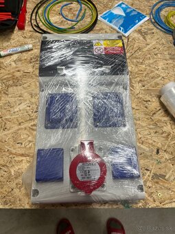 Zasuvkova rozvodnica - 4