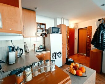 Na predaj 2 izbový byt v Považskej Bystrici na Mládežníckej - 4