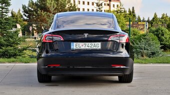 Tesla Model 3 Standard Range Plus RWD 239kw SK ŠPZ Záruka - 4