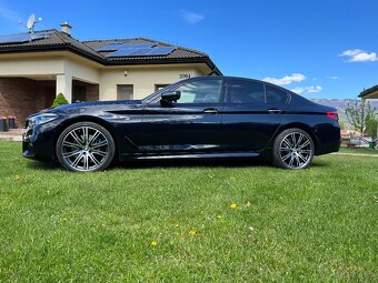 BMW 540i xdrive - 4
