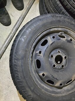 zimne pneu + disky 185/60/R14 - 4