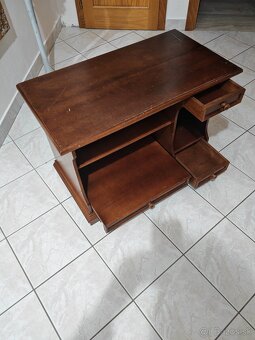 Stolík pod TV - 4