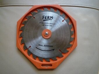okružná píla " Ferm FDCS-185L " - 4