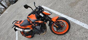 Predam  KTM Duke 890GP - 4