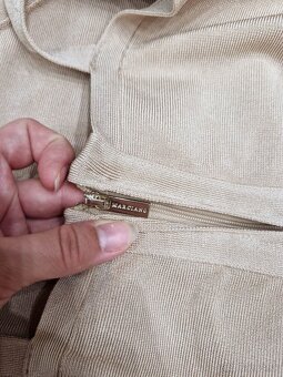 NOVE Guess monogram khaki,bezovy,modry crop top - 4