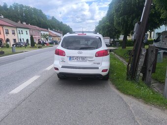 Hyundai santa fe - 4