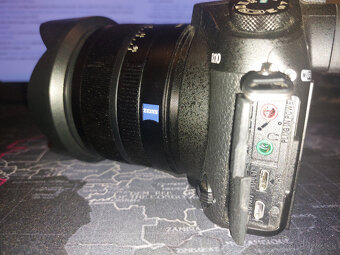 Sony DSC RX10 - 4