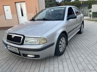 Škoda Octaviu 1.4 benzin 16V R.v 2002 - 4