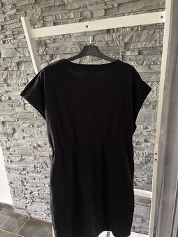 Calvin Klein v.M - 4