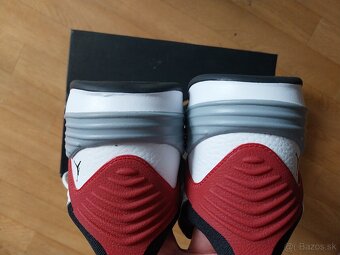 Tenisky JORDAN MAX AURA 5 = veľ.36,5 - 4