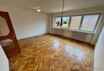 PREDAJ veľkorysého 5-izbového domu 10 minút od Žiliny  - 4