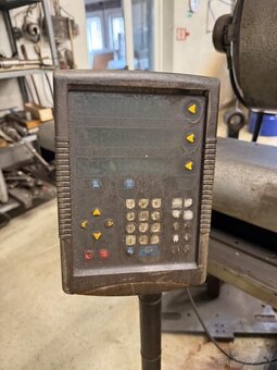 Horizontální vyvrtávačka TOS W 100 - 4