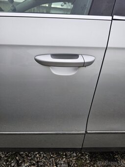 Ľavé predné dvere passat b6 - 4