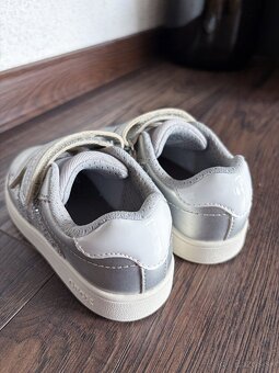 Dievčenské tenisky Geox strieborné - 4