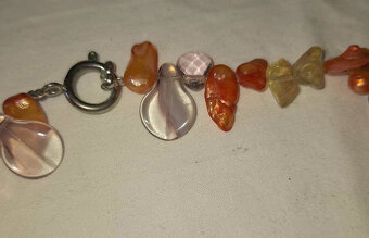 VEĽMI PEKNÝ NÁHRDELNÍK - 4