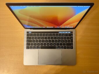 MacBook Pro 2017 13 | Core i5 • 8GB • SSD - 4