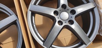Cx-5 cx-30 cx-7 tucson quashkai sorento 5x114,3 r17 crv gh - 4