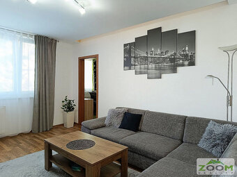 NOVINKA - 3 izbový kompletne zrekonštr. byt s loggiou - 4