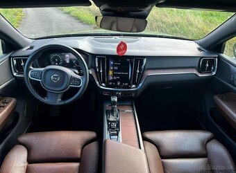Volvo V60 D3 2.0L 150k Momentum Geartronic - 4