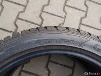 Zimné pneu Goodyear Ultragrip Performance 265/40 R20 XL - 4