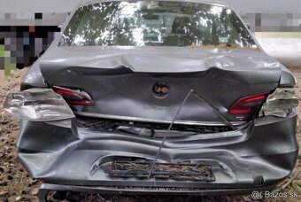 ŠKODA SUPERB 2.0 TDI 2010 predám SVETLO, KAPOTA, RIADENIE - 4