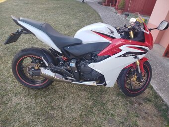 Honda CBR 600 F - 4