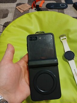 Z flip 5/watch 5/buds 2 - 4