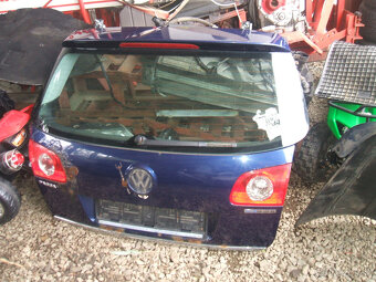 VOLKSWAGEN PASSAT B6 - 4