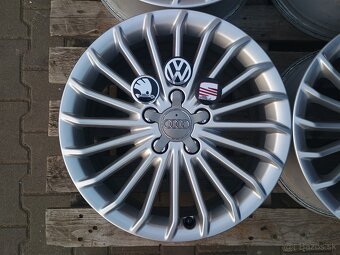 Orig. ALU disky Audi, VW, Škoda, Seat R17 5x112 ET45 - 4
