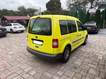 Predám VW Caddy 1.9TDi 265 000km - 4