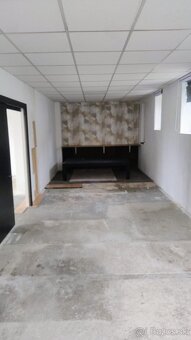 Predám budovu s pozemkom na podnikanie - 4