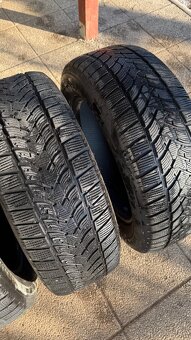 Zimné gumy - 235/60R18 (4ks) - Dunlop - 4