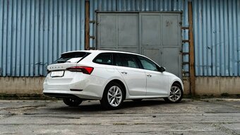 Škoda Octavia Combi 2.0 TDI Style A/T DSG - 4