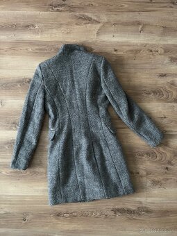 Vlnený kabát - 4
