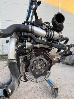 KIA HYUNDAI 2.0 CRDi EURO 6 - 4