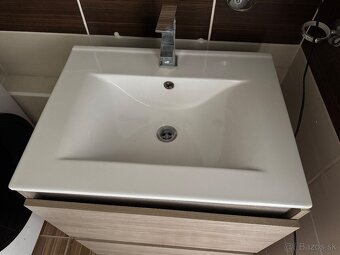 Umyvadlo so skrinkou - 4