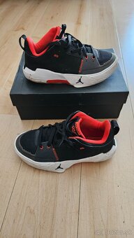 JORDAN ONE TAKE 5 38 - 4