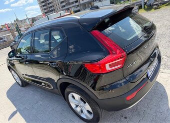 Volvo XC40 B4 Momentum Pro AWD A/T🔥 - 4