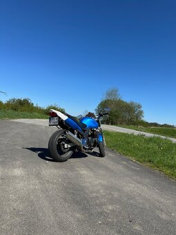 Kawasaki zr750 - 4