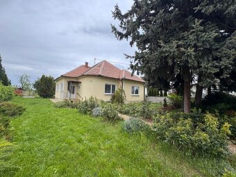 Predaj priestranný 4i RD s pekným pozemkom, Veľká Maňa - 4