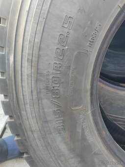 315/80 R22,5 KUMHO KRD2 - 4