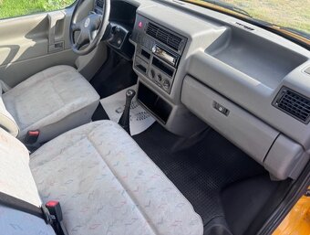 VW Volkswagen T4 Transporter 2.5 TDI 9-miestny - 4