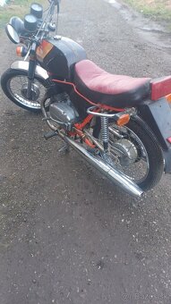Jawa 250 - 4