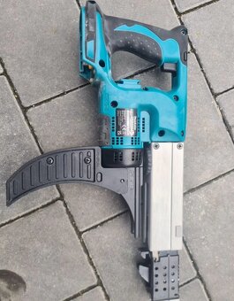 Skrutkovač Makita DFR550 - 4