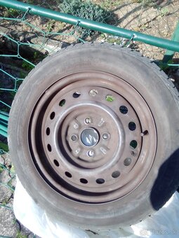 Disky s pneumatikami Toyota Yaris - 4