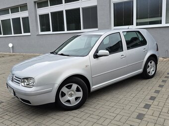 Volkswagen Golf 4 Highline 1.6 Benzín 74.kw. - 4