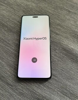 Predám mobilný telefón - Xiaomi 13 Lite 5G 8/128GB - 4